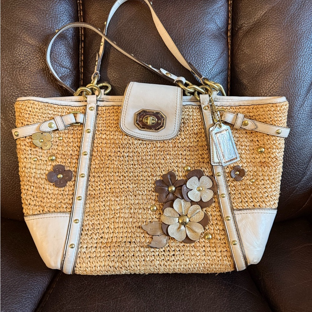Floral Straw Tote Bag